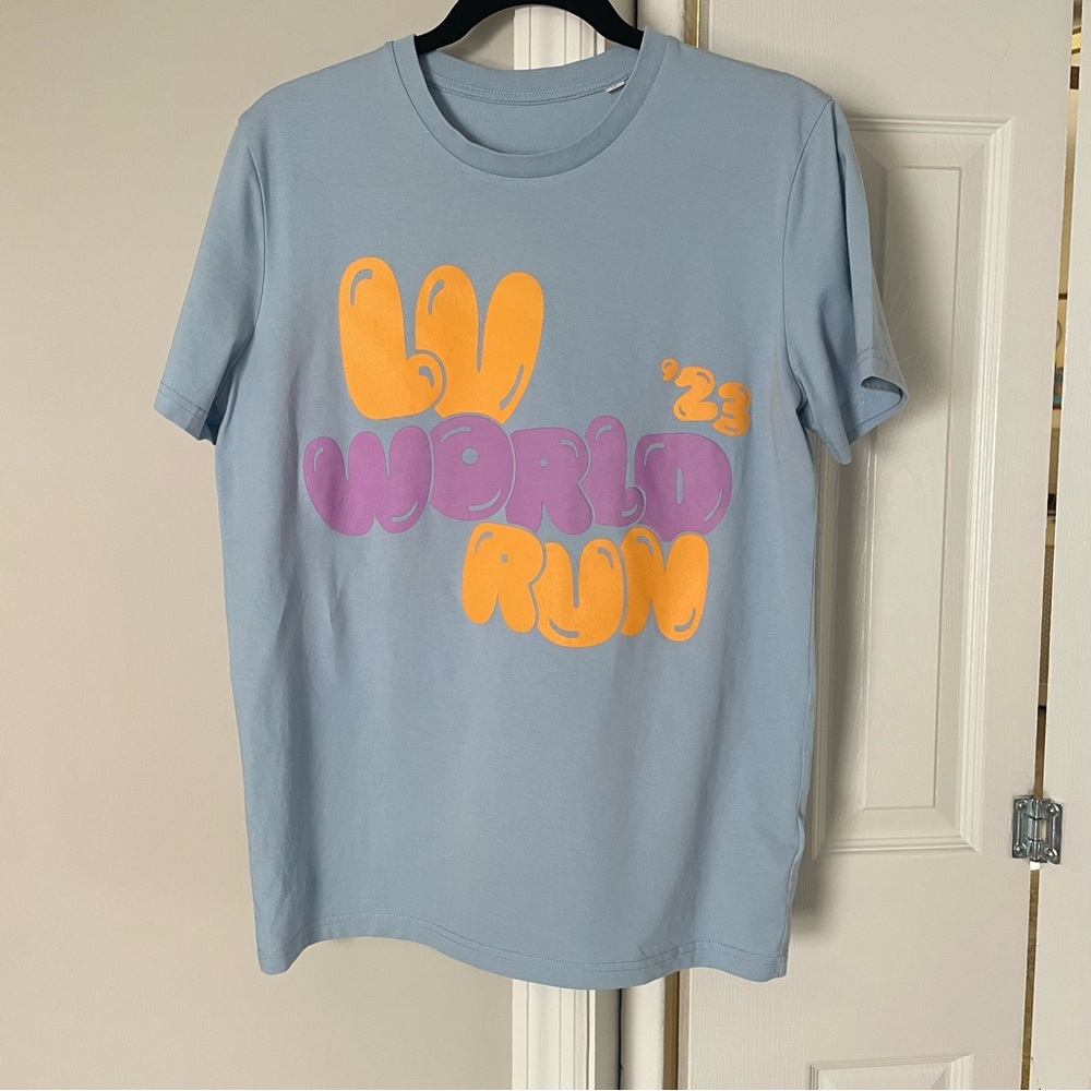 Louis Vuitton light blue world run 23 t shirt S
